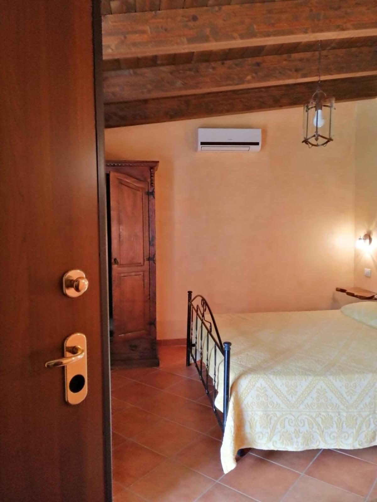 Hotel S'Alzolitta Magomadas Exteriér fotografie